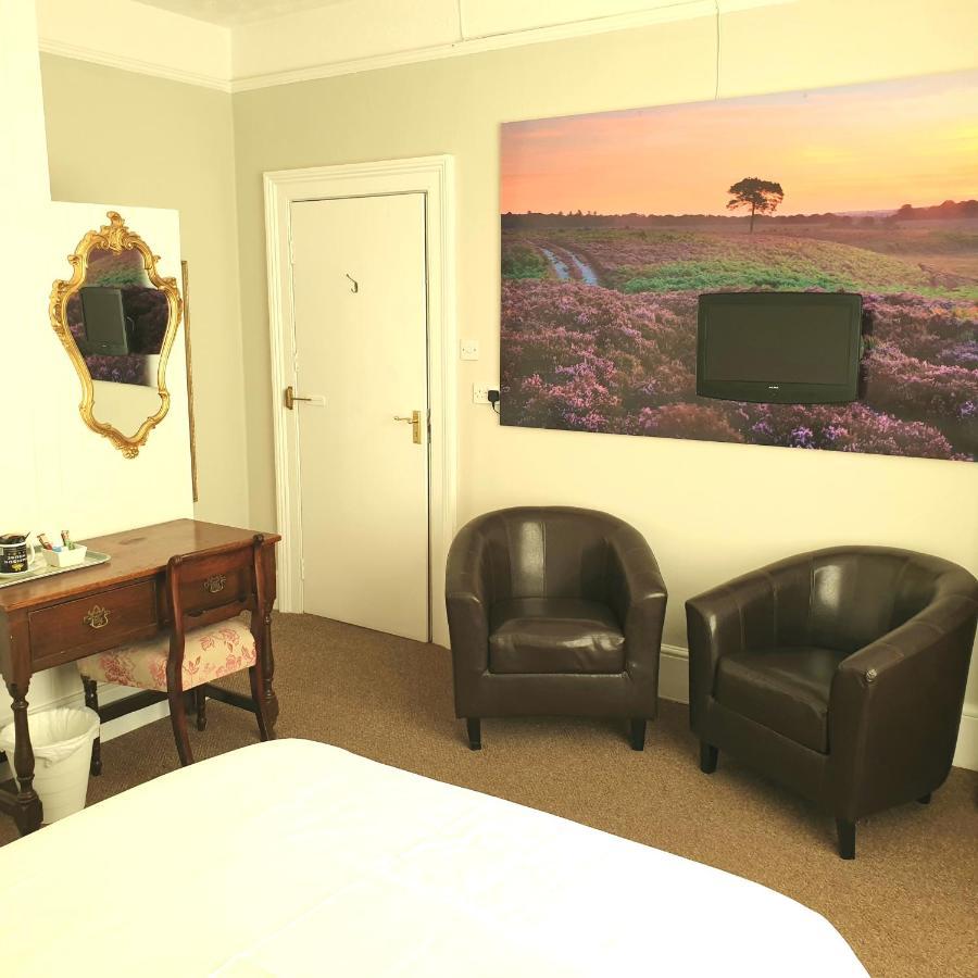 Madison House Bed and Breakfast Southampton Esterno foto