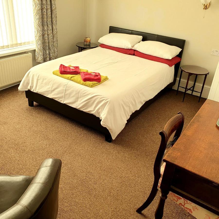 Madison House Bed and Breakfast Southampton Esterno foto