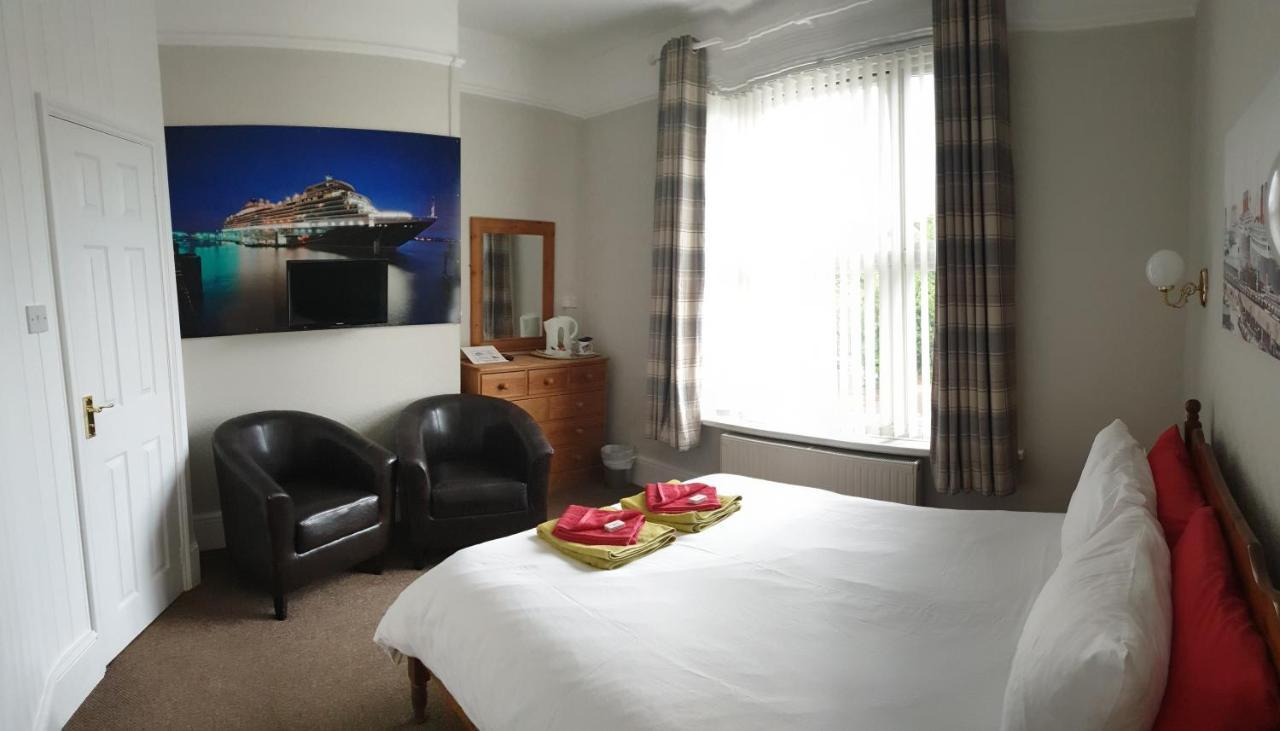 Madison House Bed and Breakfast Southampton Esterno foto