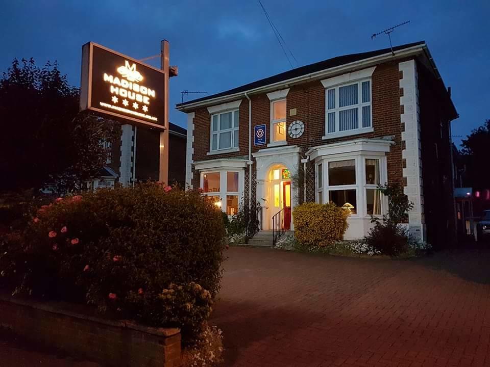 Madison House Bed and Breakfast Southampton Esterno foto